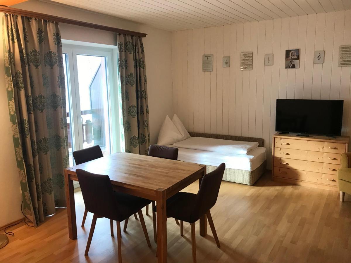 Amadee Appartements 巴德小基希海姆 外观 照片