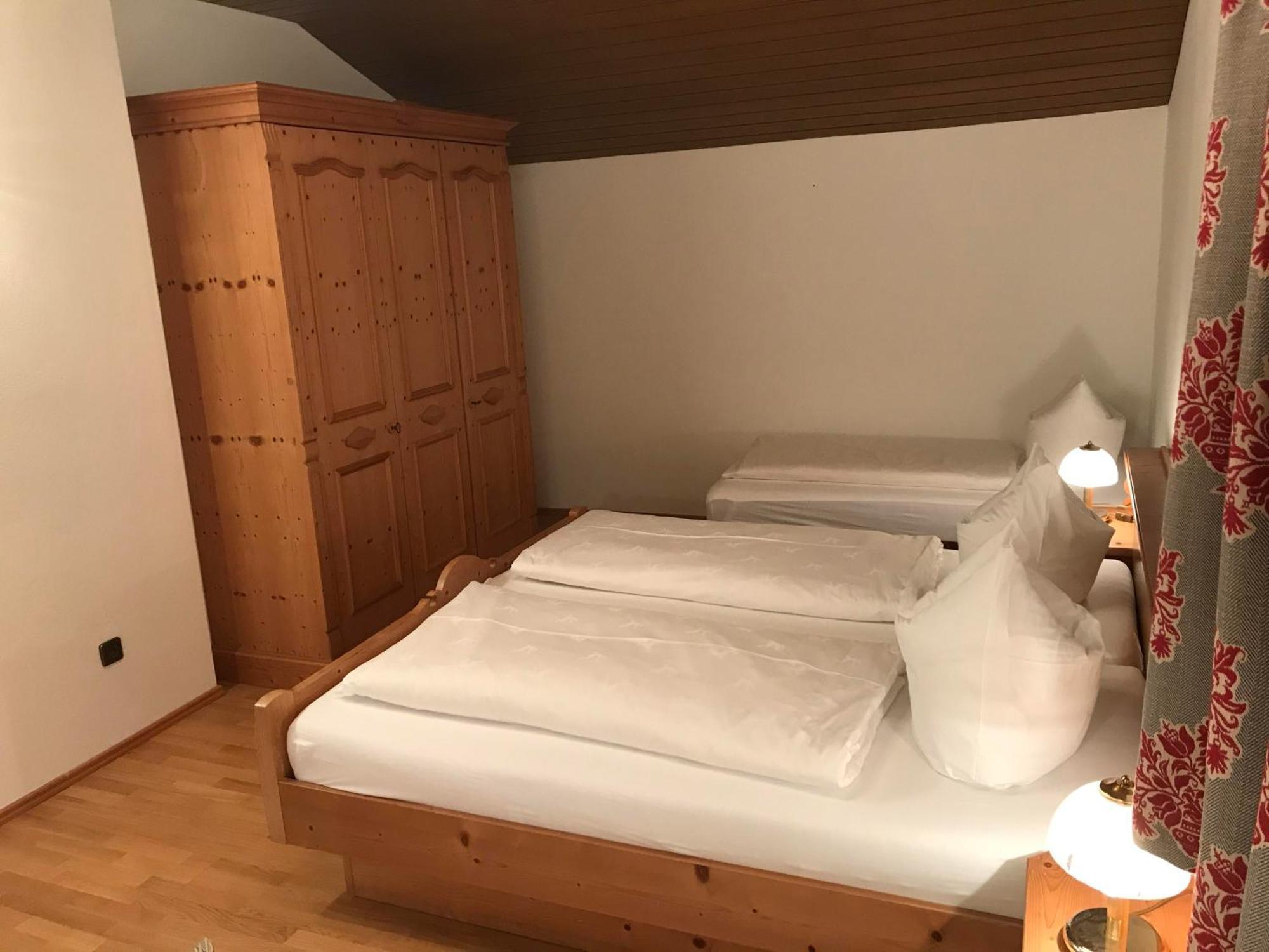 Amadee Appartements 巴德小基希海姆 外观 照片
