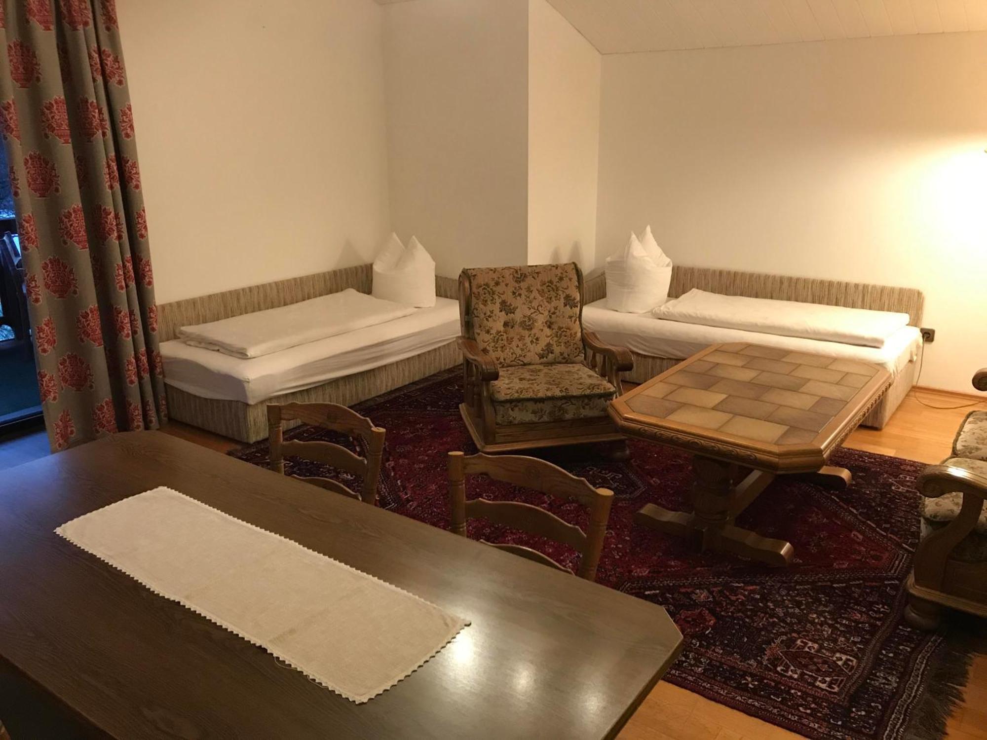 Amadee Appartements 巴德小基希海姆 外观 照片