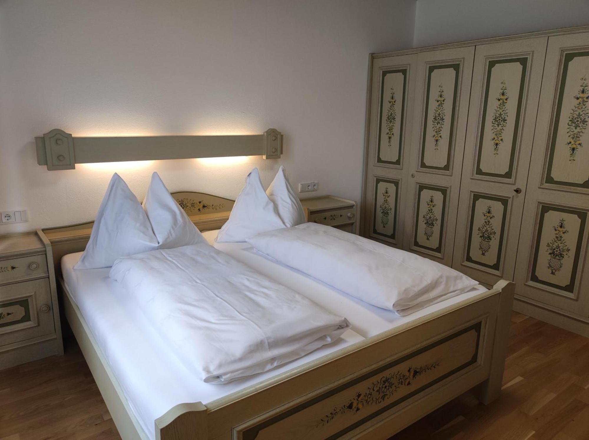 Amadee Appartements 巴德小基希海姆 外观 照片