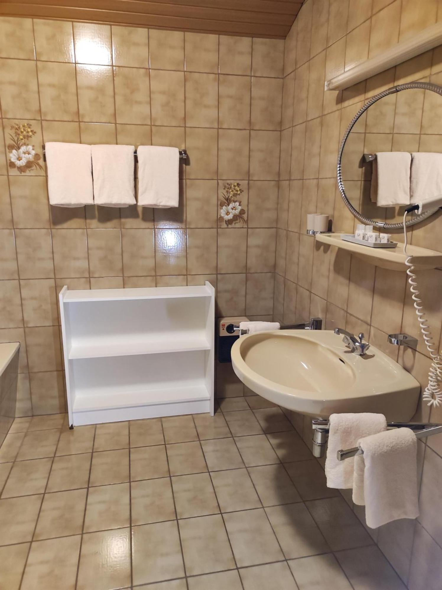 Amadee Appartements 巴德小基希海姆 外观 照片
